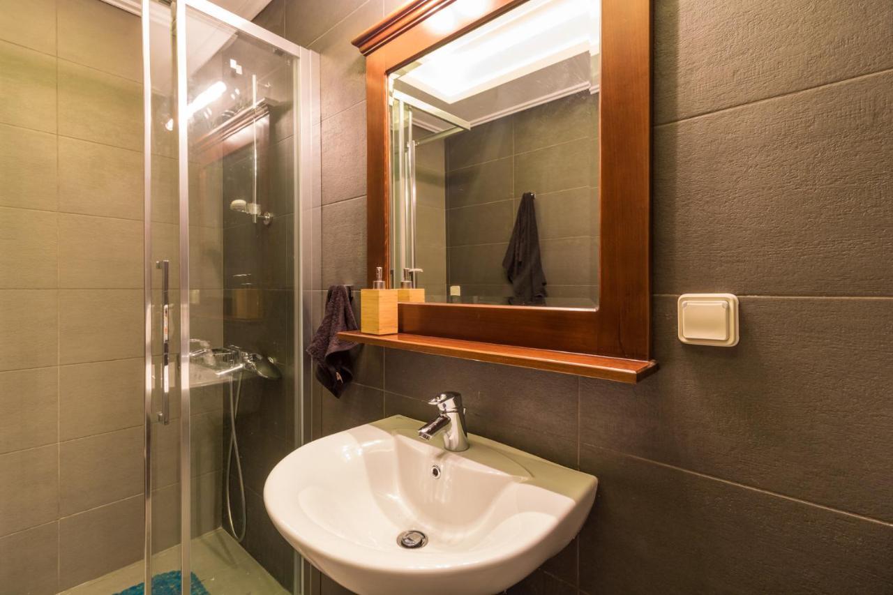 Comfortable And Spacious 2 Bdr Apt Афіни Екстер'єр фото